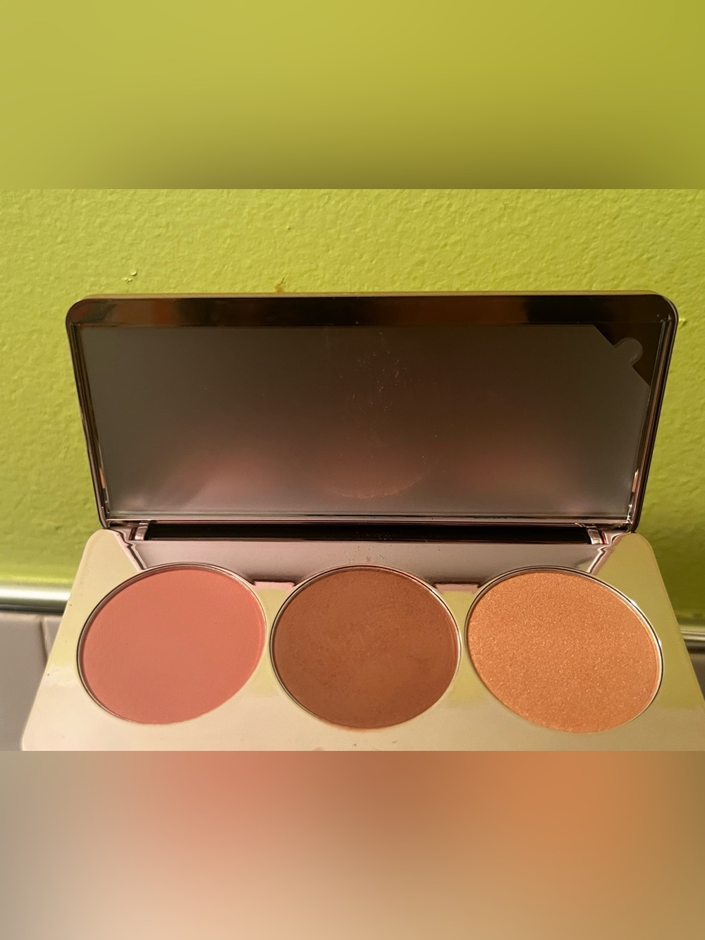 Three-Shade Cheek Palette - Pink, Brown & Peach Glow